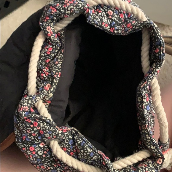 Floral backpack - Picture 5 of 5